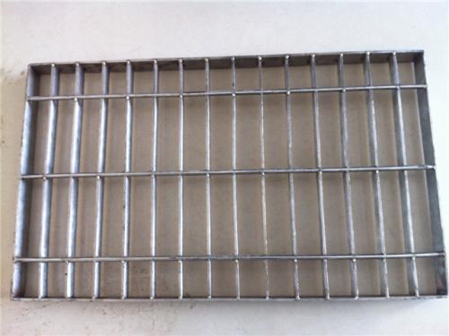 不銹鋼格柵板廠家