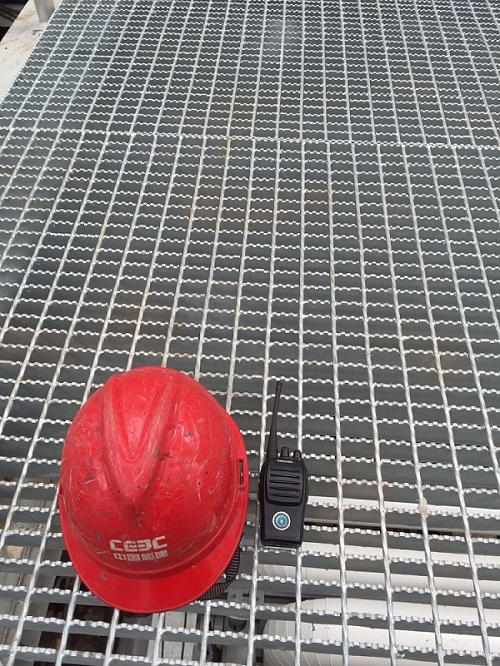 防滑鋼格板平臺 防滑鋼格板平臺