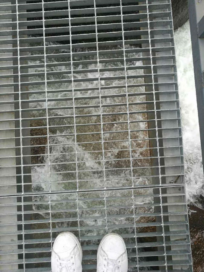 熱鍍鋅鋼格板 熱鍍鋅鋼格板