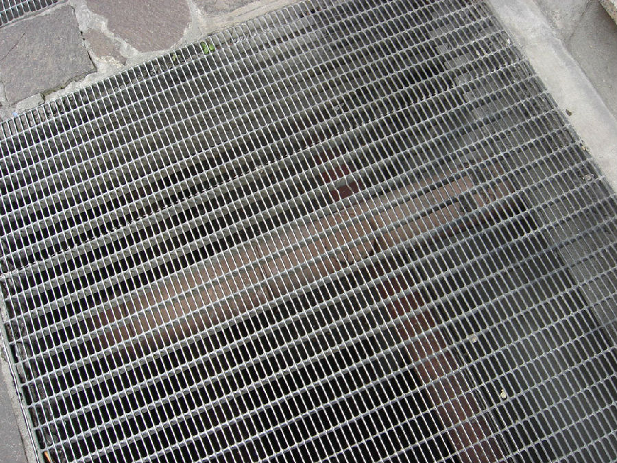 鍍鋅<a href='http://www.psecigs.com/ganggeban/'>鋼格板</a> 鍍鋅鋼格板